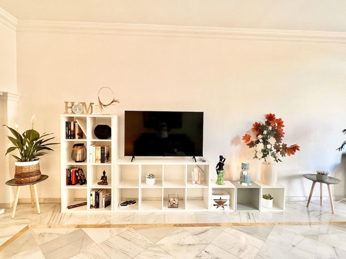 Gran En Magna Appartement Marbellac